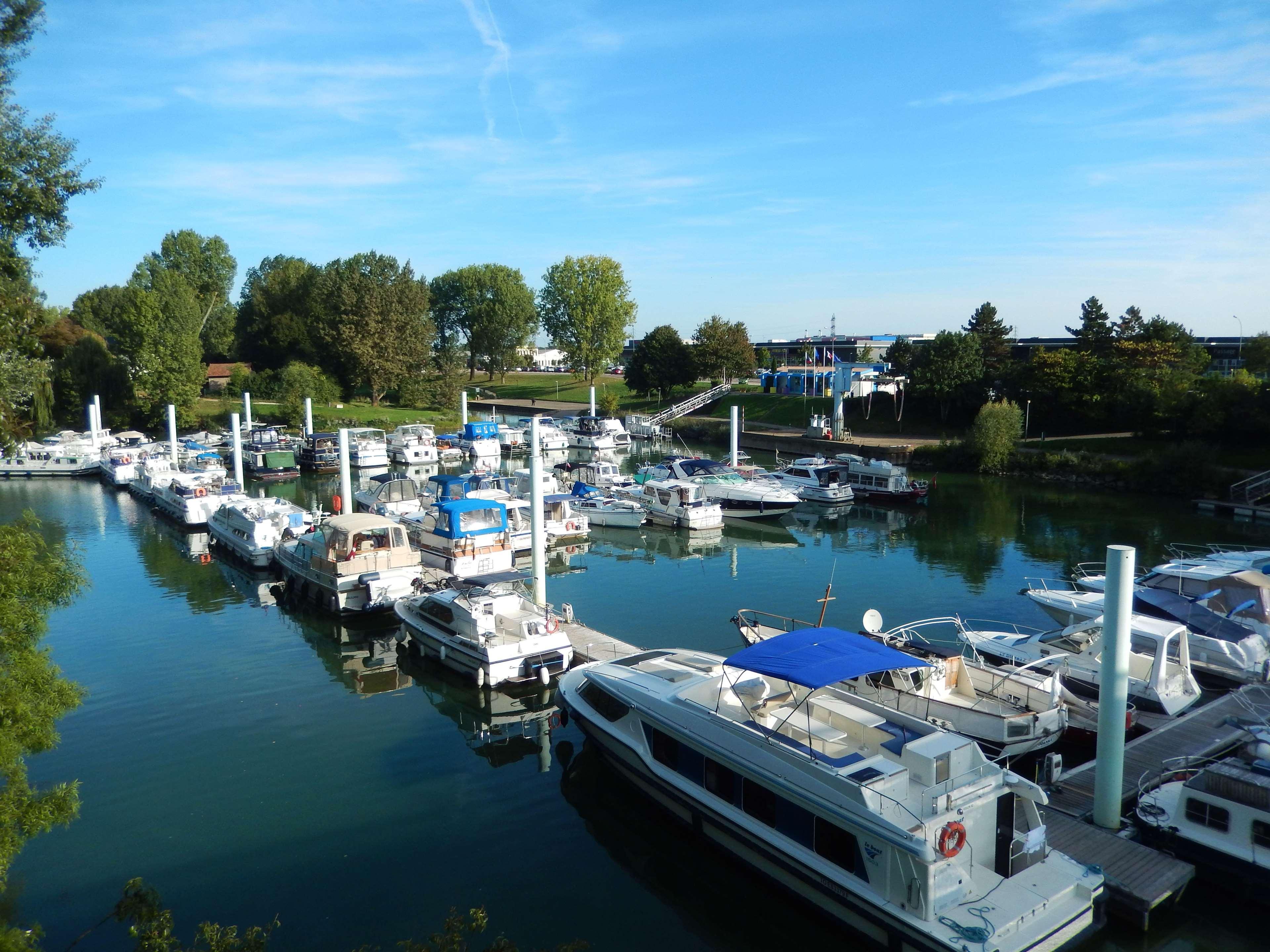 Kyriad Chalon-Sur-Saone Centre Exterior foto